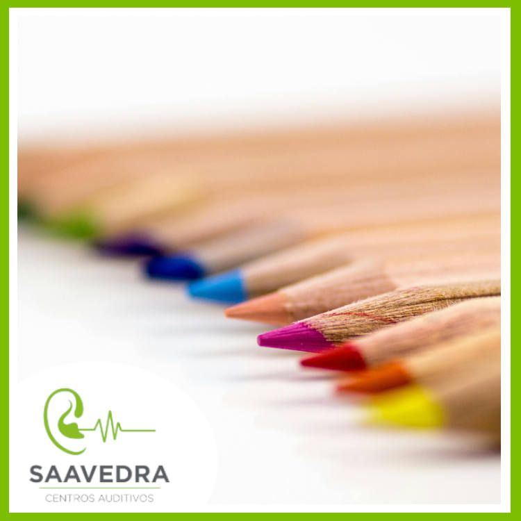 Vuelta al cole con los oídos preparados: revisa su audición en Saavedra Centros Auditivos